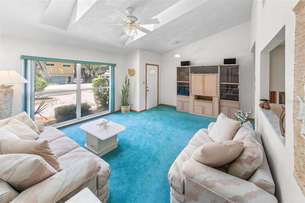 For Sale: $635,000 (3 beds, 2 baths, 1863 Square Feet)