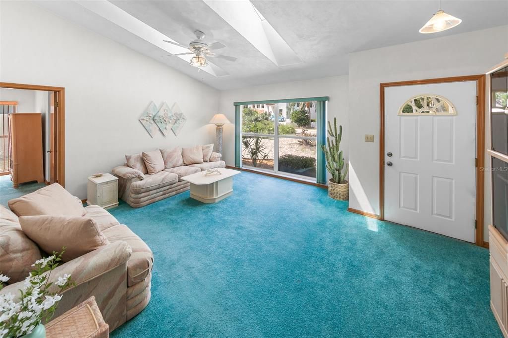 For Sale: $635,000 (3 beds, 2 baths, 1863 Square Feet)