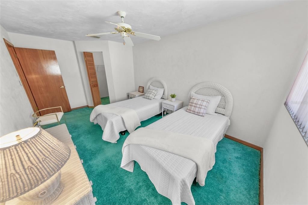 For Sale: $635,000 (3 beds, 2 baths, 1863 Square Feet)