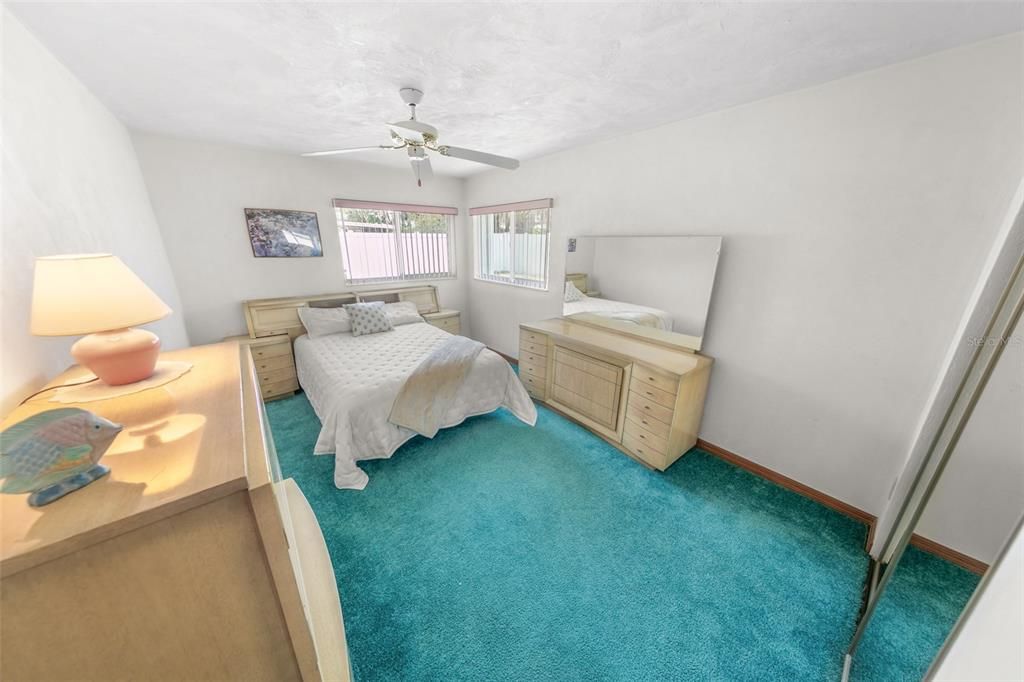 For Sale: $635,000 (3 beds, 2 baths, 1863 Square Feet)