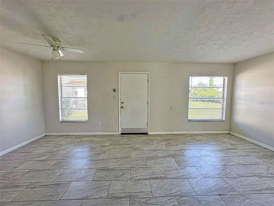 For Sale: $317,000 (4 beds, 0 baths, 1408 Square Feet)