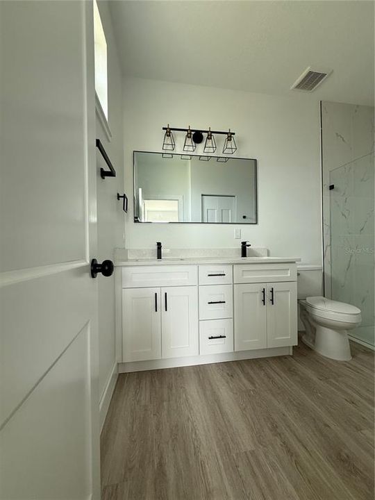 For Sale: $339,990 (3 beds, 2 baths, 1534 Square Feet)