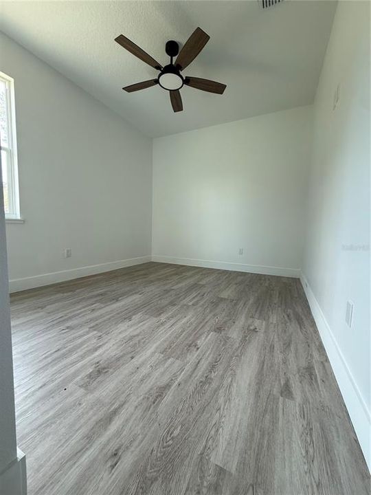 For Sale: $339,990 (3 beds, 2 baths, 1534 Square Feet)