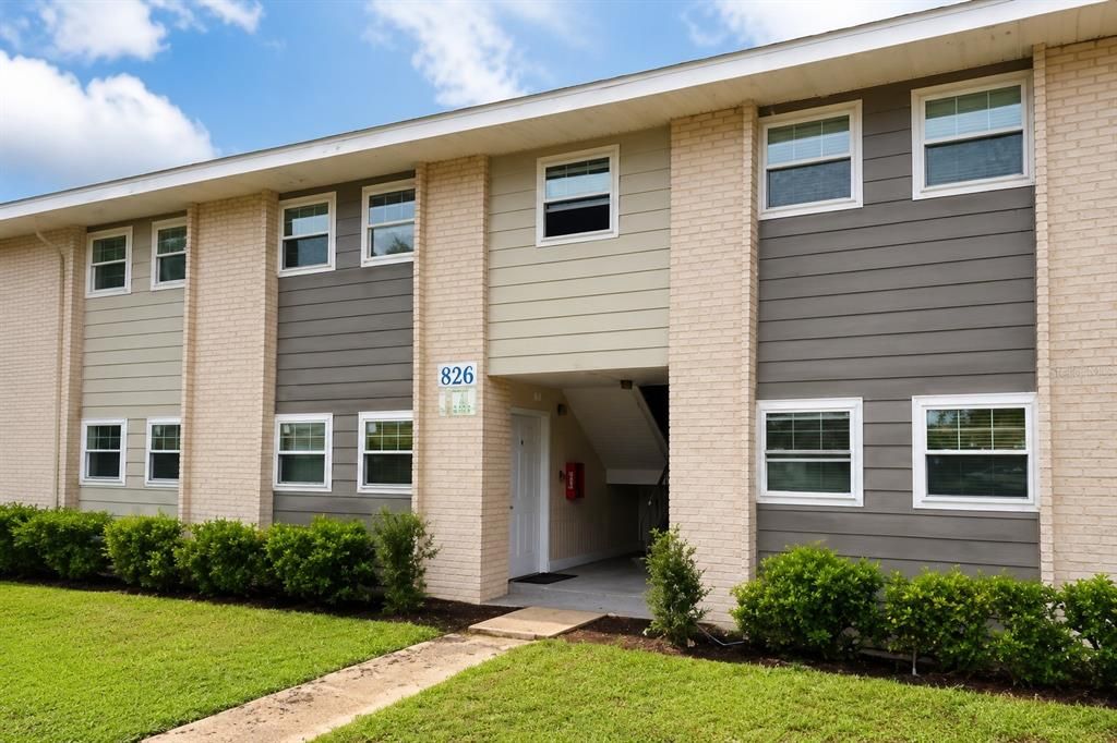For Sale: $149,500 (2 beds, 1 baths, 780 Square Feet)
