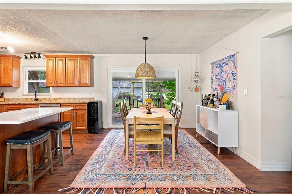 В аренду: $2,500 (3 спален, 2 ванн, 1450 Квадратных фут)