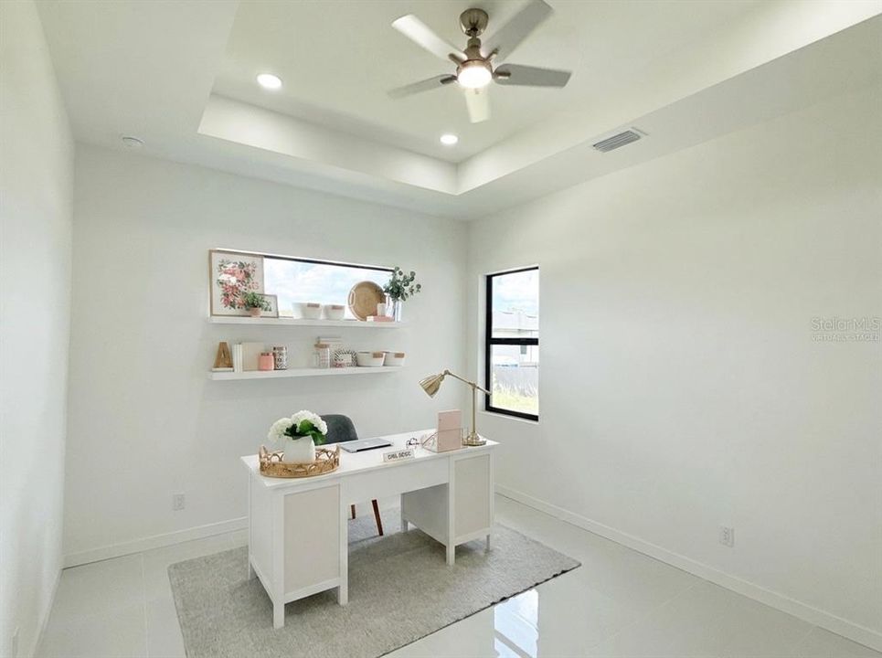 For Sale: $435,000 (4 beds, 3 baths, 1904 Square Feet)