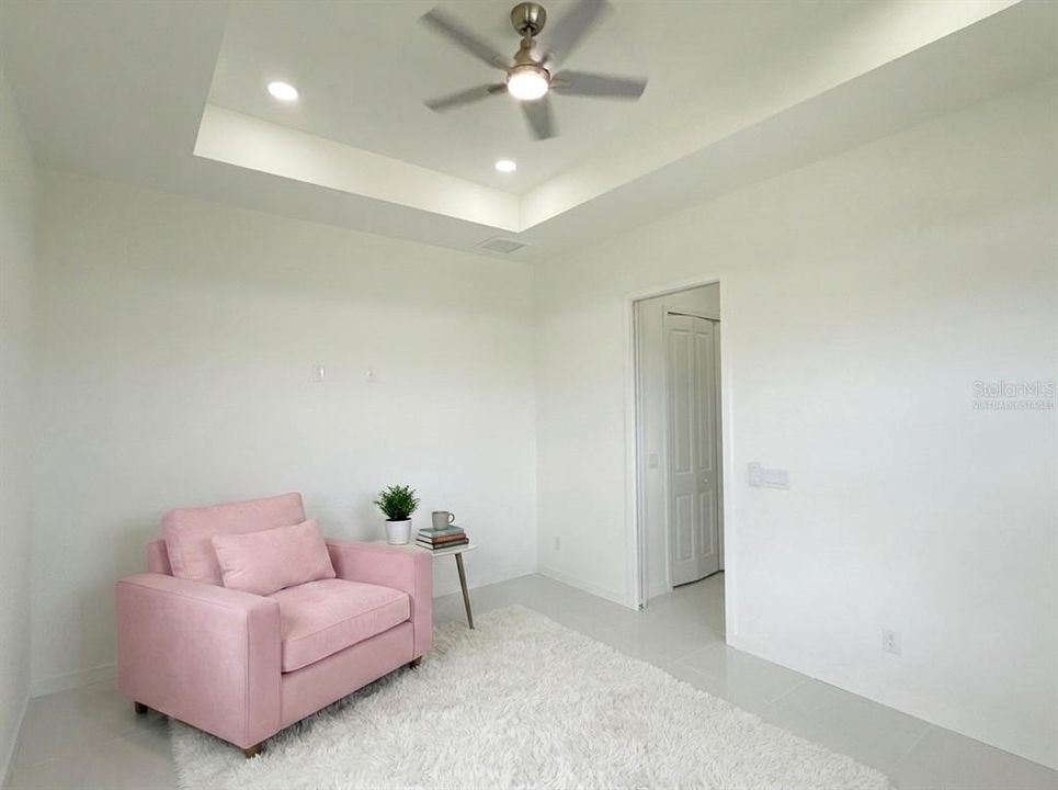 For Sale: $435,000 (4 beds, 3 baths, 1904 Square Feet)