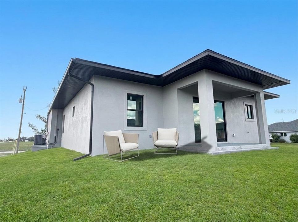 For Sale: $435,000 (4 beds, 3 baths, 1904 Square Feet)