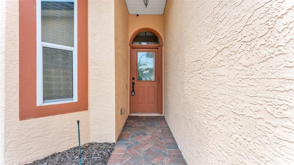 For Sale: $479,000 (2 beds, 2 baths, 1623 Square Feet)
