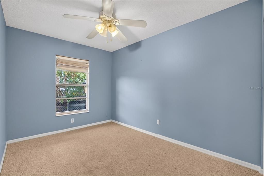 For Sale: $299,000 (4 beds, 2 baths, 1176 Square Feet)