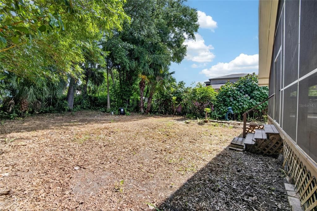 For Sale: $299,000 (4 beds, 2 baths, 1176 Square Feet)