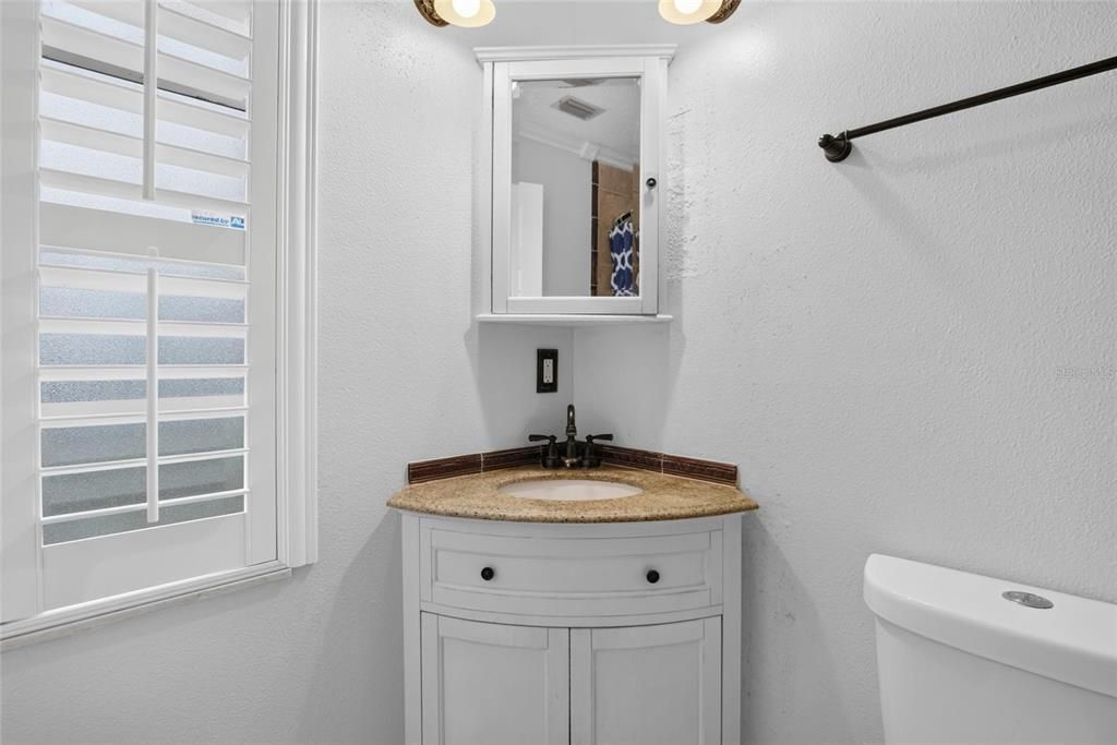 For Sale: $299,000 (4 beds, 2 baths, 1176 Square Feet)