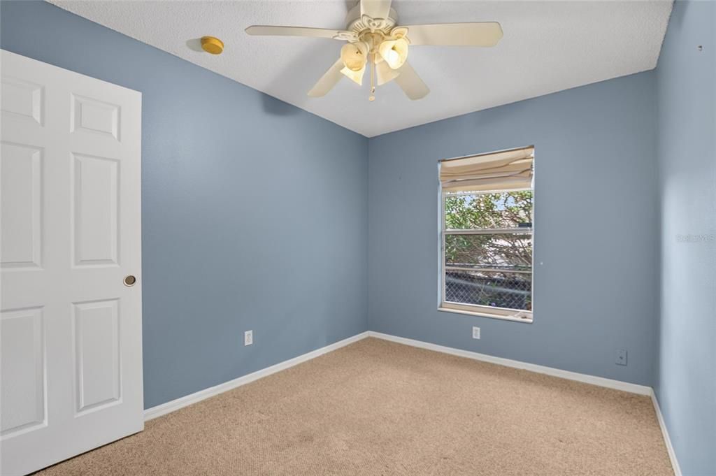 For Sale: $299,000 (4 beds, 2 baths, 1176 Square Feet)