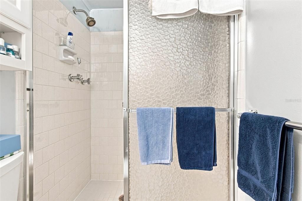 На продажу: $120,000 (2 спален, 2 ванн, 966 Квадратных фут)