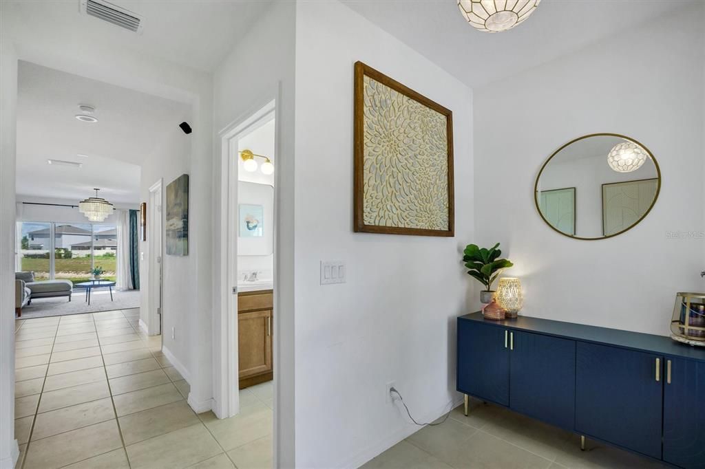 En Venta: $420,000 (4 camas, 2 baños, 2903 Pies cuadrados)
