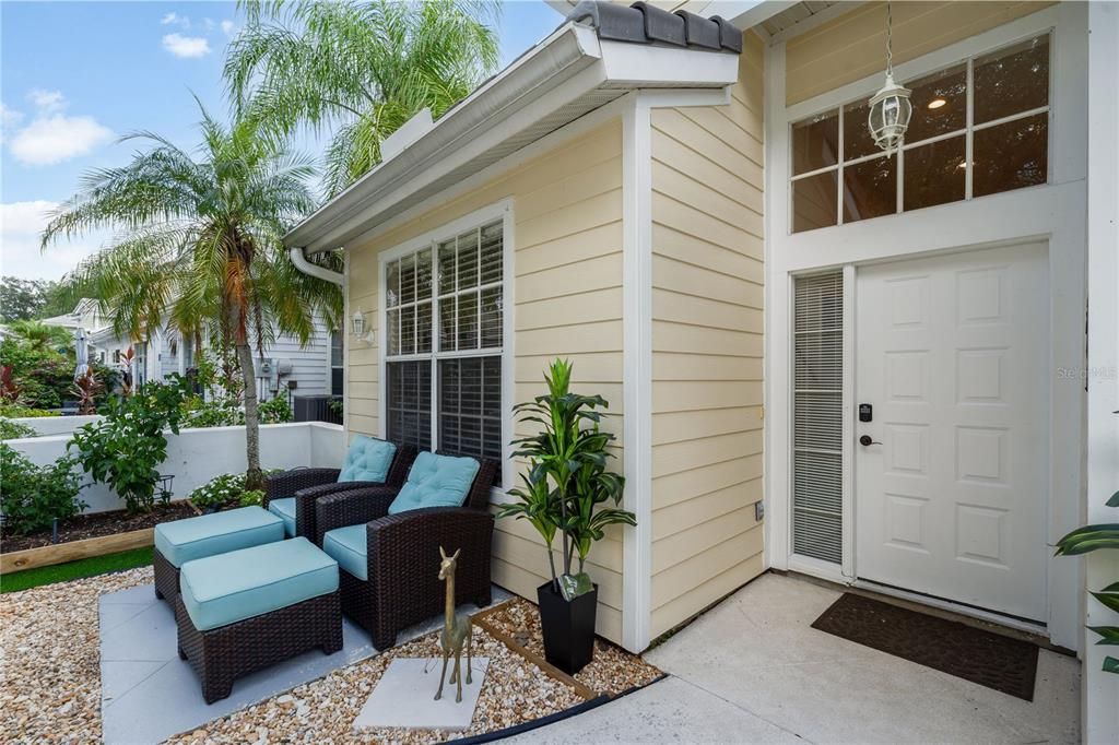 For Sale: $399,000 (2 beds, 2 baths, 1609 Square Feet)