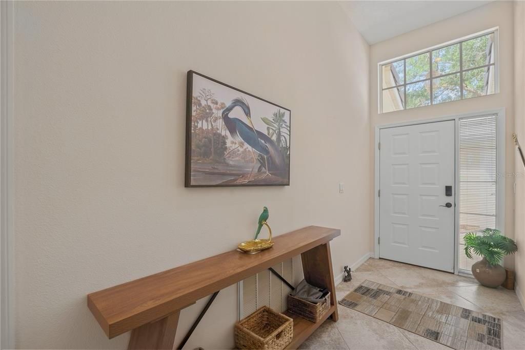 For Sale: $399,000 (2 beds, 2 baths, 1609 Square Feet)