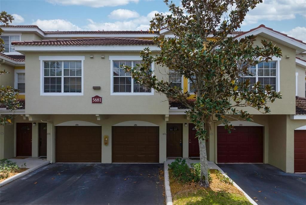 For Rent: $2,200 (2 beds, 2 baths, 1246 Square Feet)