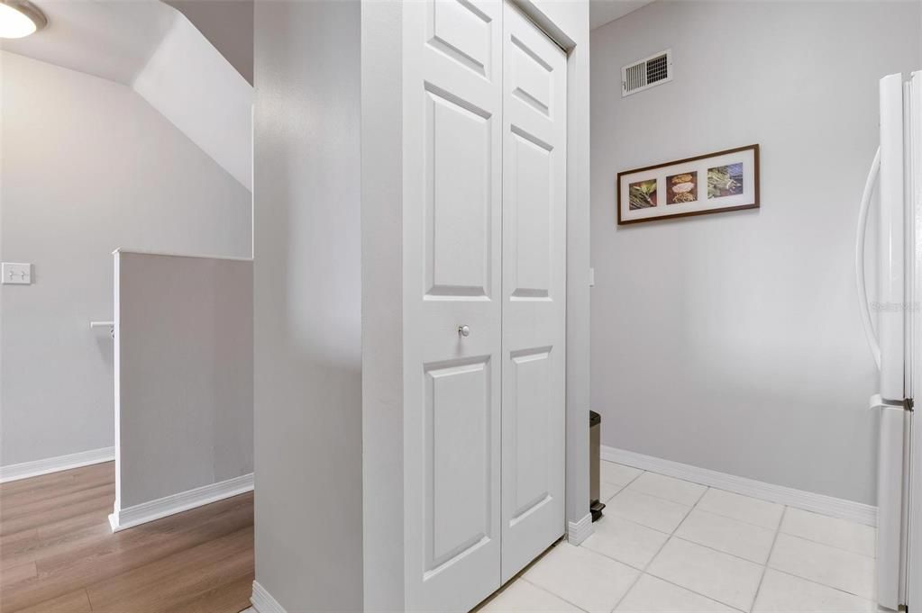 For Rent: $2,200 (2 beds, 2 baths, 1246 Square Feet)