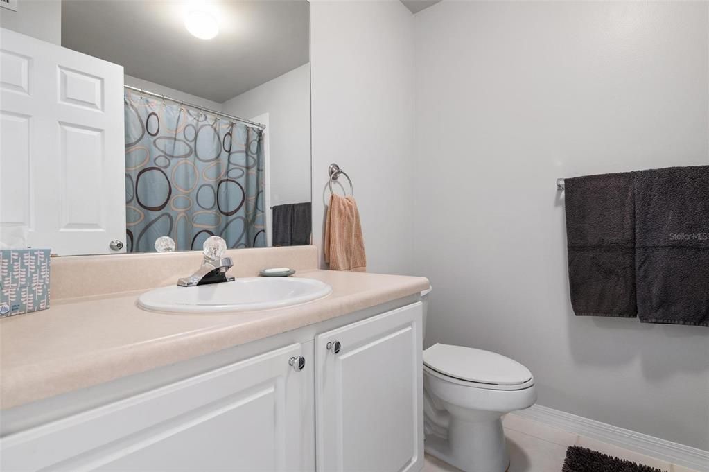 For Rent: $2,200 (2 beds, 2 baths, 1246 Square Feet)