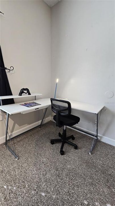 For Sale: $212,900 (2 beds, 2 baths, 1168 Square Feet)