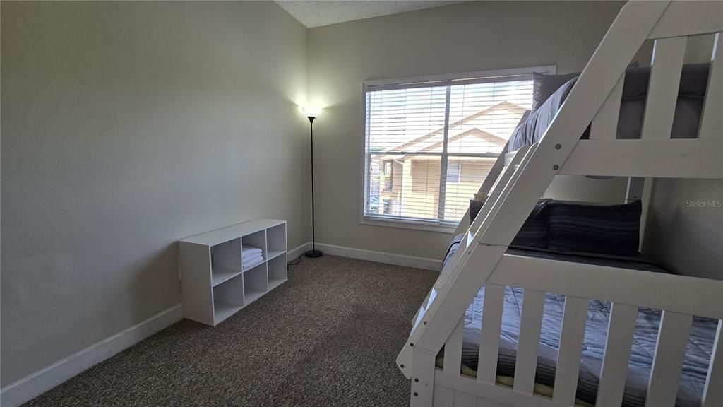 For Sale: $212,900 (2 beds, 2 baths, 1168 Square Feet)