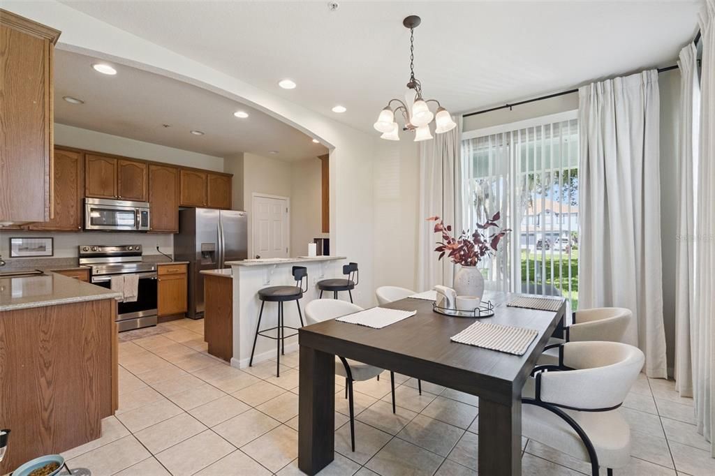 For Sale: $315,000 (3 beds, 2 baths, 2086 Square Feet)
