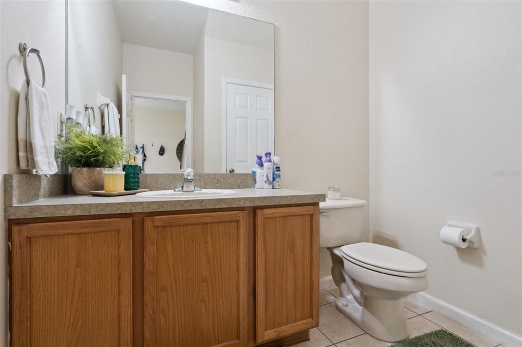 For Sale: $315,000 (3 beds, 2 baths, 2086 Square Feet)