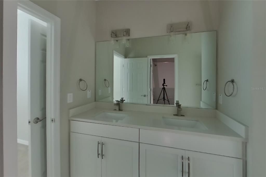 En Renta: $2,659 (4 camas, 3 baños, 1974 Pies cuadrados)