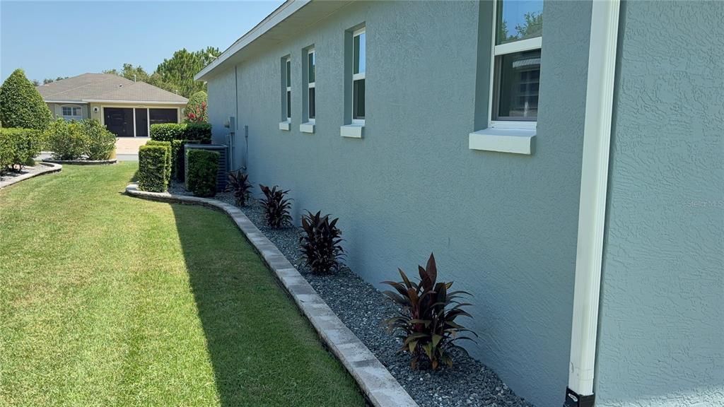 For Sale: $419,900 (3 beds, 3 baths, 2482 Square Feet)