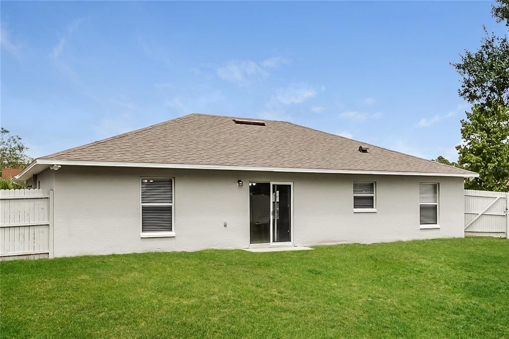 For Rent: $1,790 (4 beds, 2 baths, 1398 Square Feet)