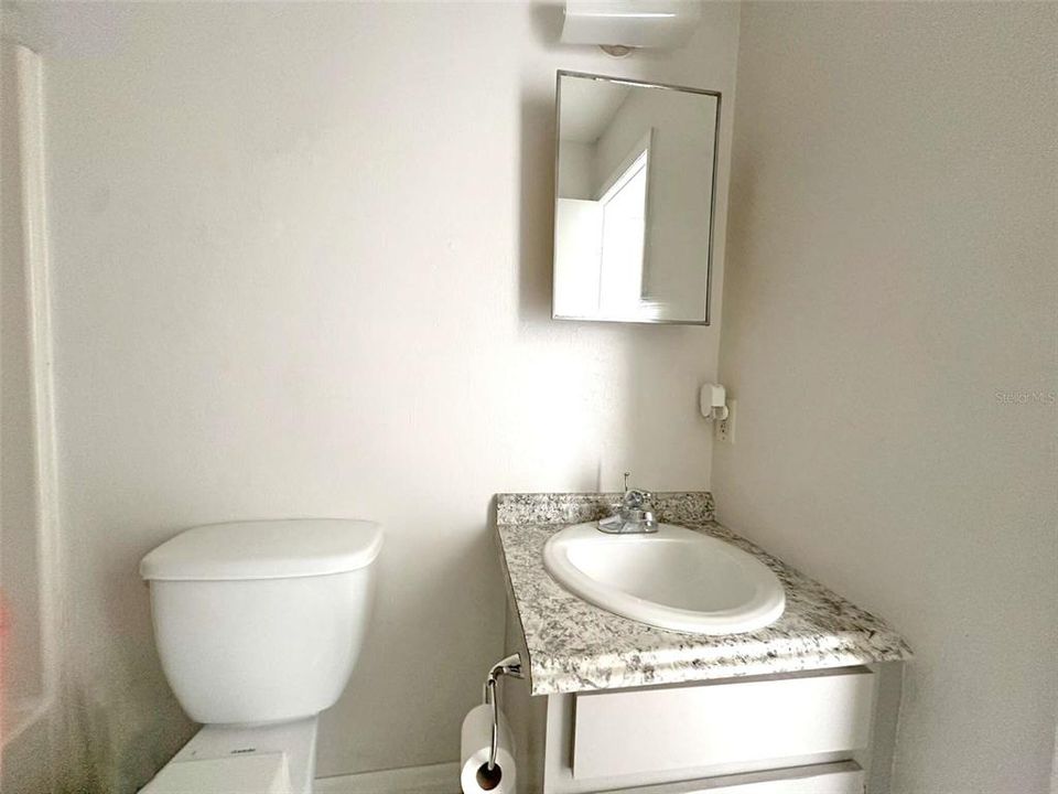 For Sale: $317,000 (4 beds, 0 baths, 1408 Square Feet)