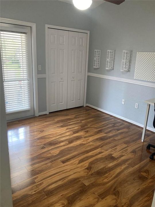 For Rent: $2,300 (3 beds, 2 baths, 1724 Square Feet)