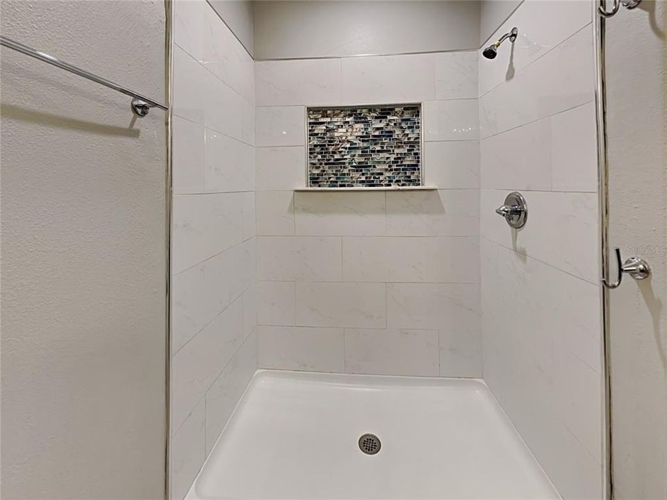 En Renta: $2,649 (5 camas, 2 baños, 2886 Pies cuadrados)