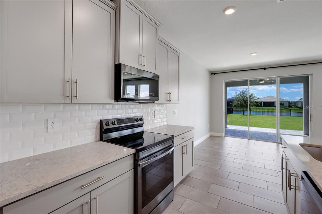 For Sale: $635,900 (4 beds, 3 baths, 2756 Square Feet)