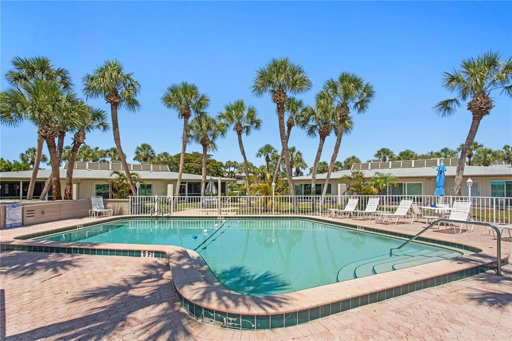 For Rent: $4,500 (2 beds, 2 baths, 1449 Square Feet)