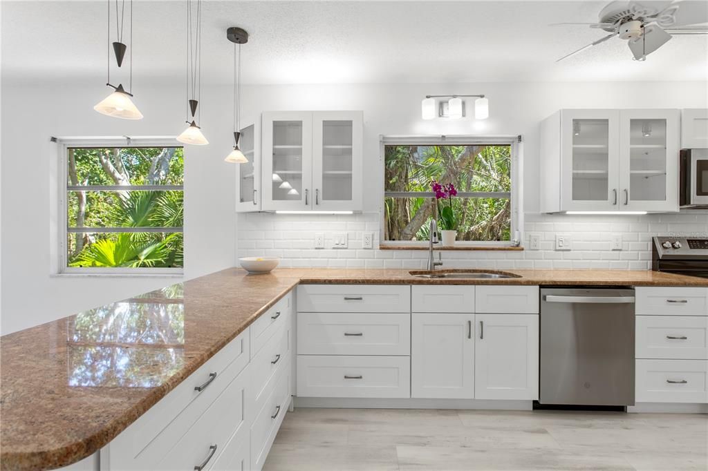 For Rent: $4,500 (2 beds, 2 baths, 1449 Square Feet)