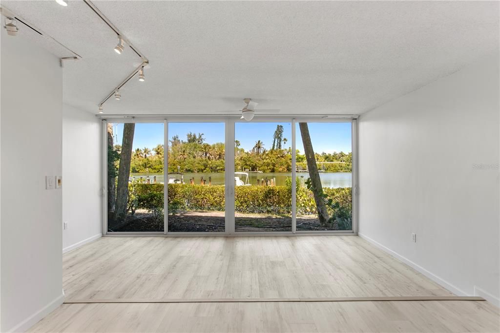 For Rent: $4,500 (2 beds, 2 baths, 1449 Square Feet)
