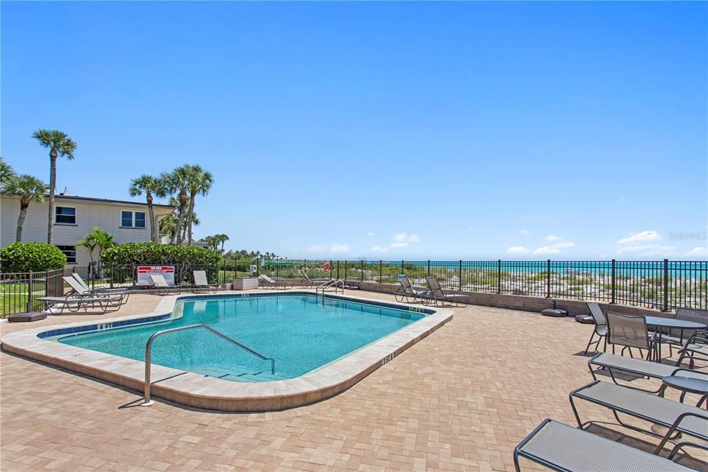 For Rent: $4,500 (2 beds, 2 baths, 1449 Square Feet)