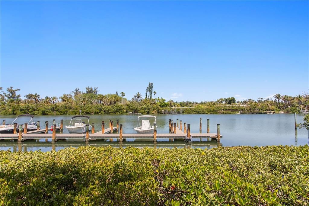 For Rent: $4,500 (2 beds, 2 baths, 1449 Square Feet)
