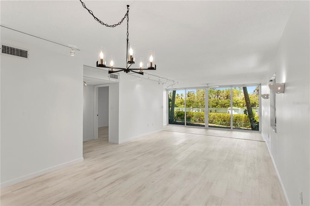 For Rent: $4,500 (2 beds, 2 baths, 1449 Square Feet)