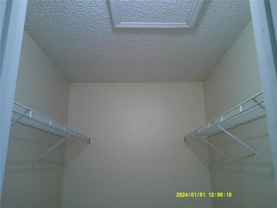 В аренду: $2,200 (3 спален, 2 ванн, 1463 Квадратных фут)