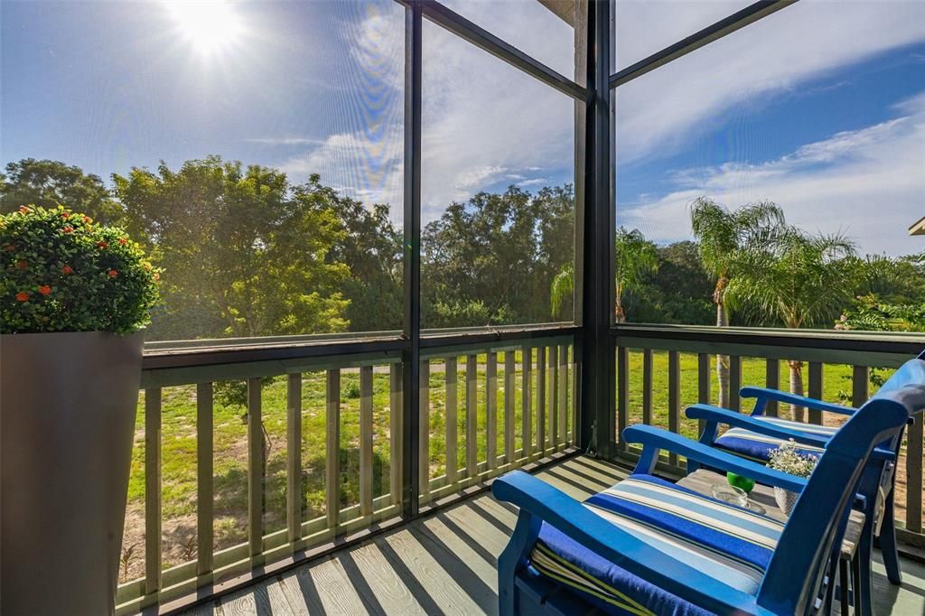 For Sale: $150,000 (2 beds, 2 baths, 1123 Square Feet)