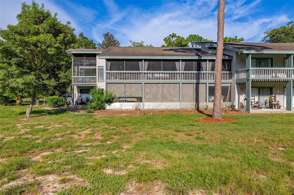 For Sale: $150,000 (2 beds, 2 baths, 1123 Square Feet)