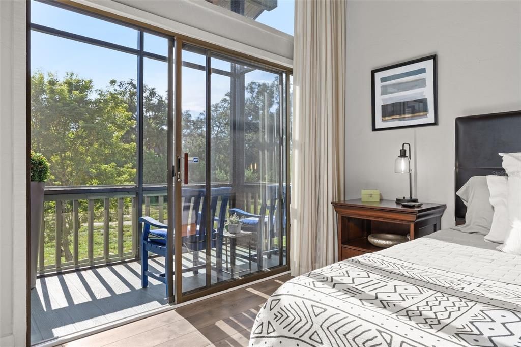 For Sale: $150,000 (2 beds, 2 baths, 1123 Square Feet)