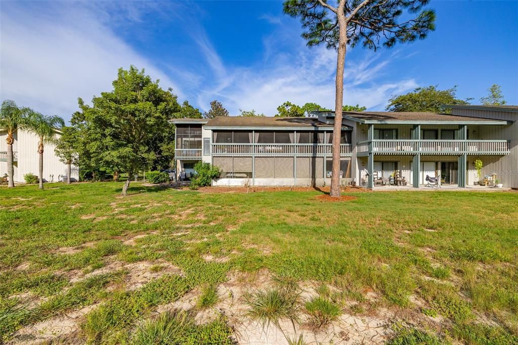 For Sale: $150,000 (2 beds, 2 baths, 1123 Square Feet)