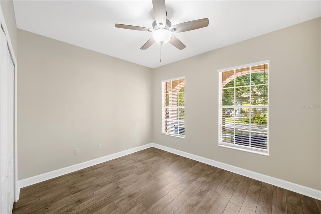 For Sale: $338,500 (3 beds, 2 baths, 1695 Square Feet)