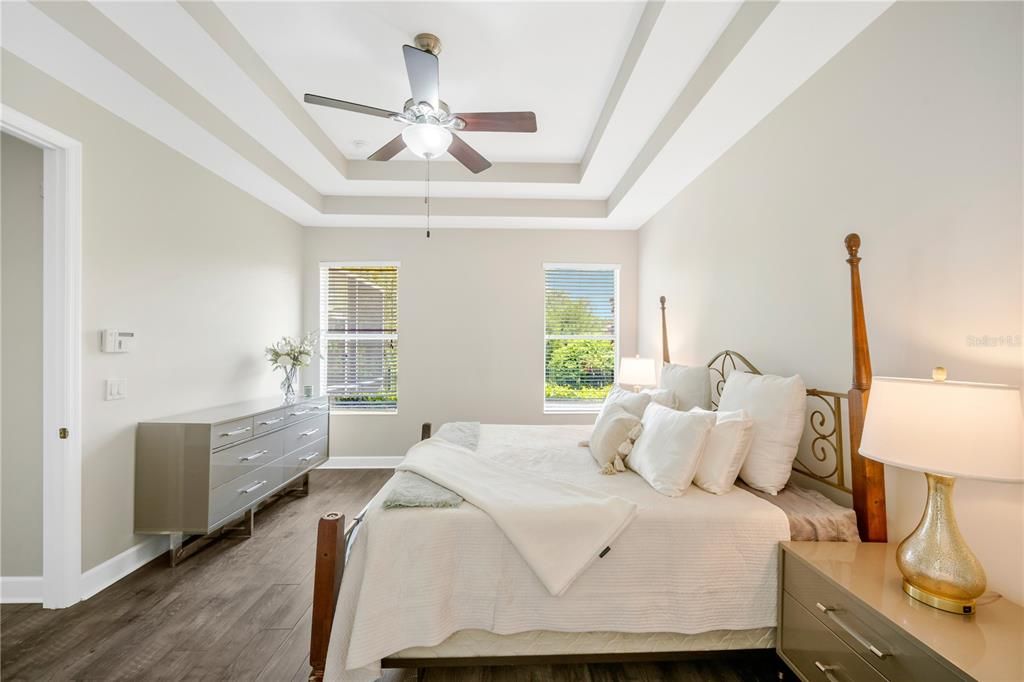 For Sale: $338,500 (3 beds, 2 baths, 1695 Square Feet)