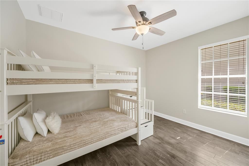 For Sale: $338,500 (3 beds, 2 baths, 1695 Square Feet)