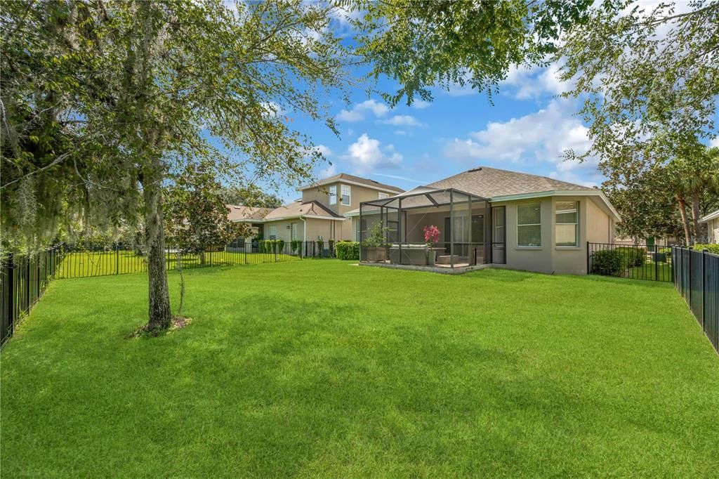 For Sale: $338,500 (3 beds, 2 baths, 1695 Square Feet)